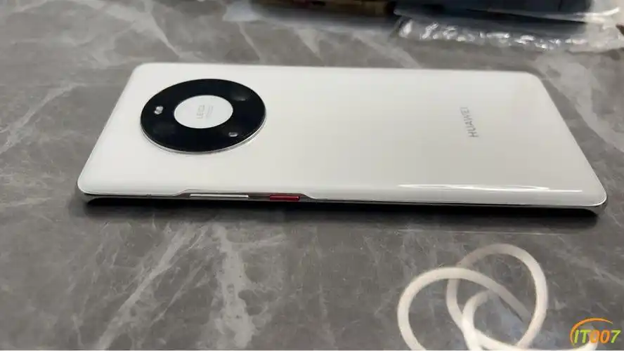 手机通讯华为mate40pro白色5g版8256g成色95新4499一将出品