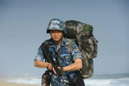 火蓝刀锋今晚收官杨志刚缔造收视神话