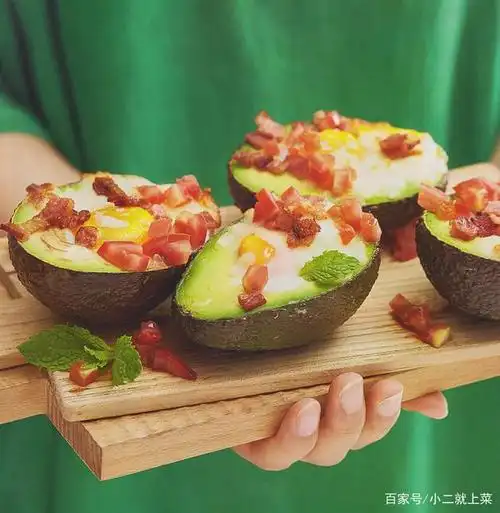 「牛油果」夏日派对里营养文艺的料理网红