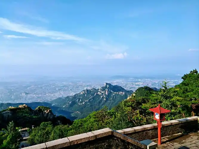 泰山玉皇顶攻略,泰山玉皇顶门票/游玩攻略/地址/图片/门票价格【携程