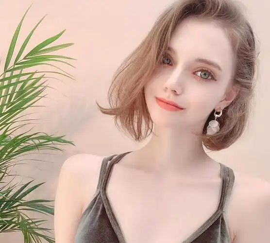 德国模特chloe美似洋娃娃被韩国网友誉为破坏生态级美貌