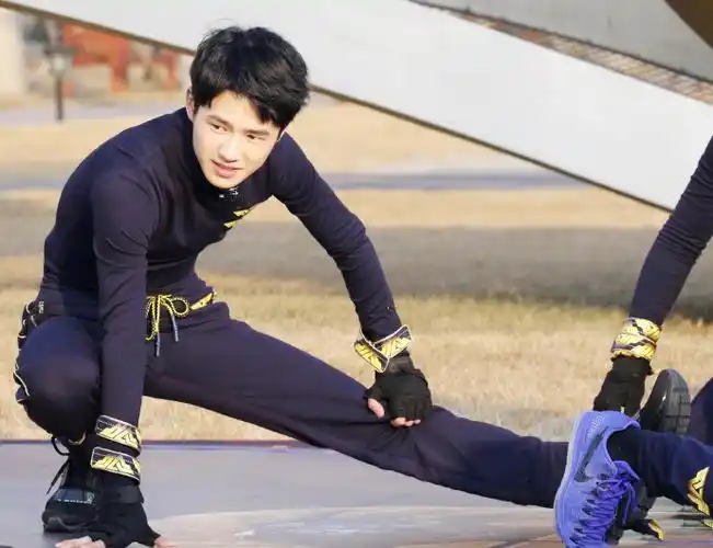 刘昊然《高能少年团》第七期图片[10/11]_综艺_美桌网