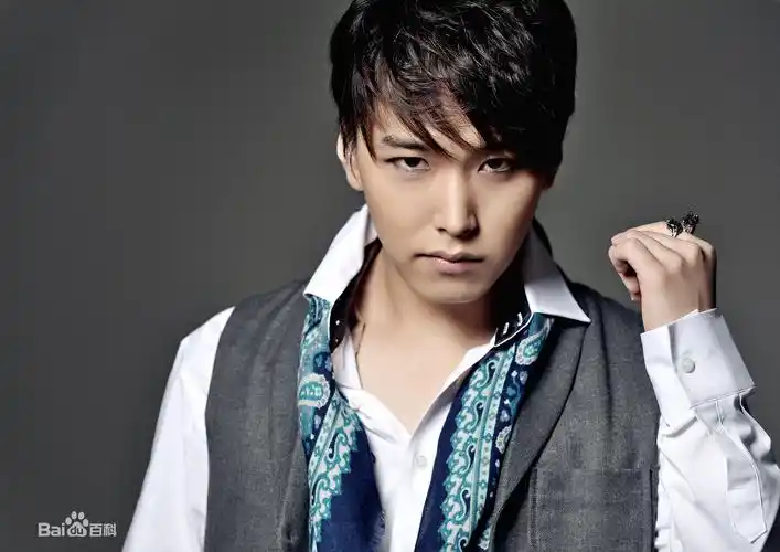 对于这样的他,我不知道是该欣慰还是该疼惜… - 堆糖,美图壁纸兴趣