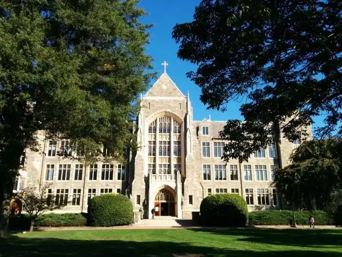 乔治城大学
