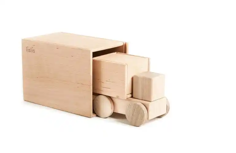 木制手工卡车玩具套组带给孩子们无限创造力