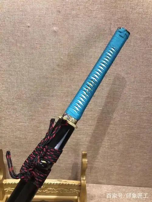 冷兵器经典开槽唐直刀,鉴赏