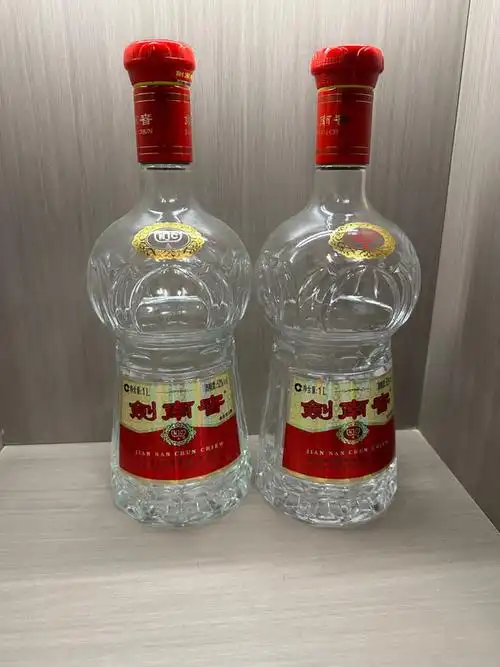 剑南春白酒