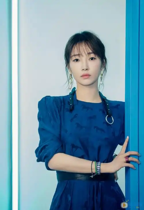 白百何温婉优雅活动照 白百何温婉优雅活动照