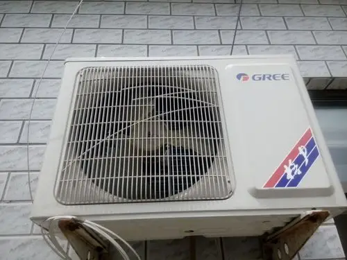 请问此格力空调的室外机为什么有这种怪异的花纹?仅仅是为了美观吗?