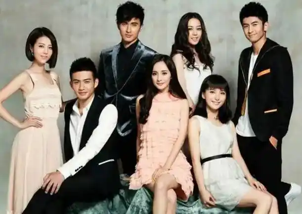 嘉行传媒旗下艺人名单:独立工作室艺人有杨幂,迪丽热巴.