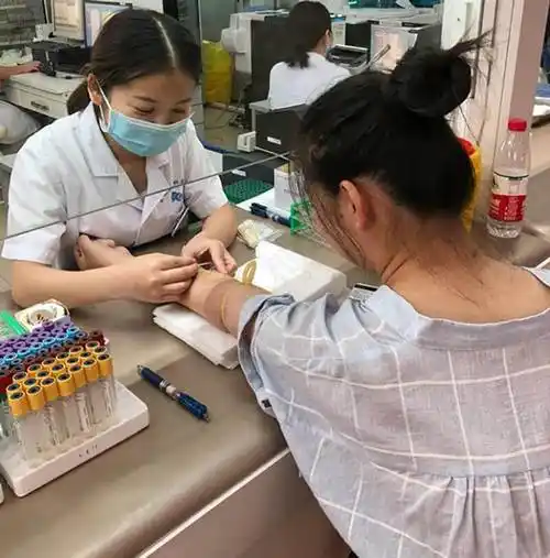 抽血进行检查