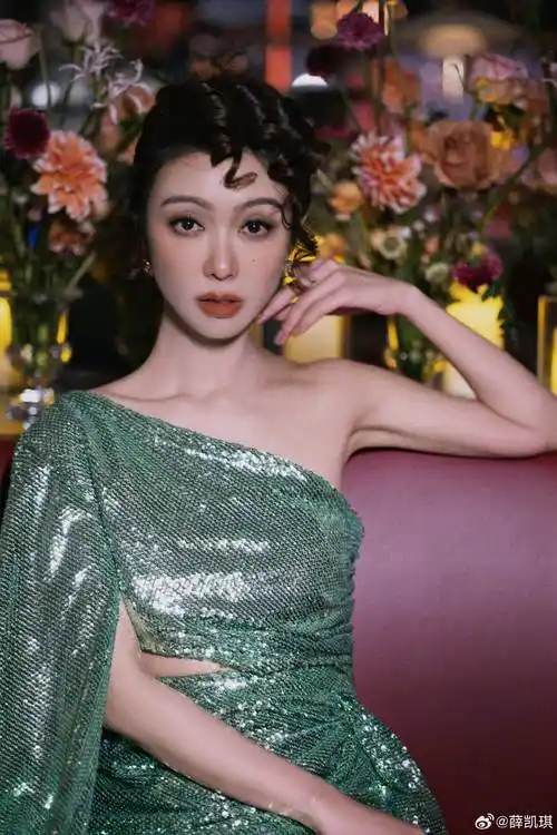 "香港最后的少女"薛凯琪是如何保养的?_明星_卵巢_皮肤