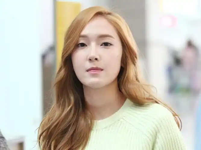 金发尤物郑秀妍