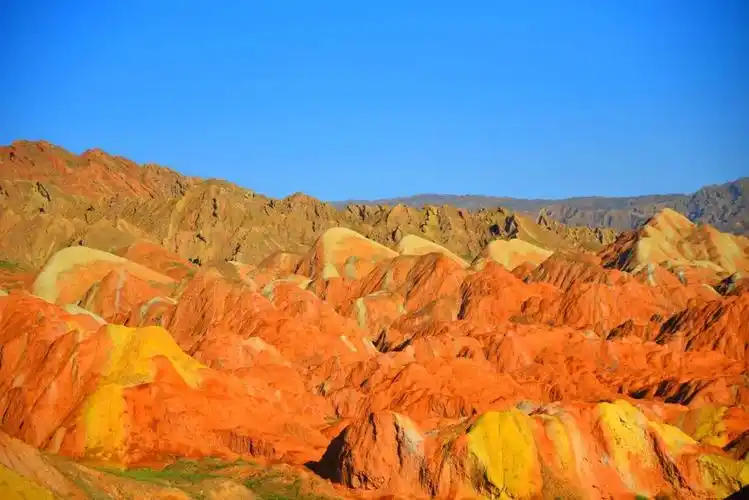 放下所有的负累!中国最美的12个地方,挑一个,向那个远方奔去