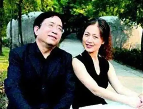 李红:说说我的"流氓前夫"余秋雨,一个道貌岸然的"伪君子"