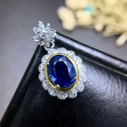 18k金镶天然蓝宝石吊坠