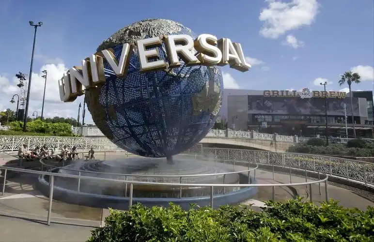 record 72 million tourists came to orlando last year