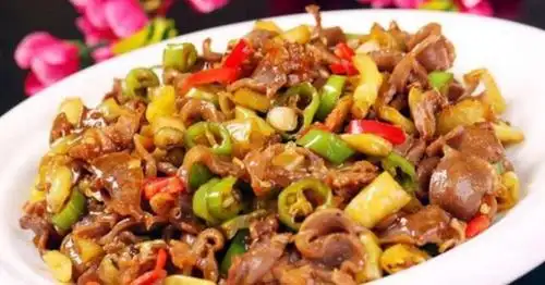 你来不会后悔,吃了不会嫌贵,小易家常菜就是这么棒 - 美篇