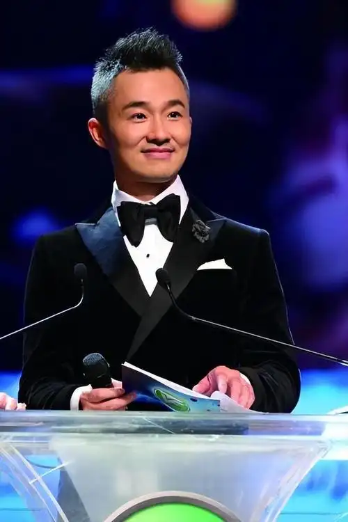 综艺|记者|周正毅|东方卫视|央视主持人_网易订阅