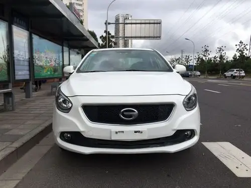 出售2014年广汽传祺ga5传祺ga3 白色