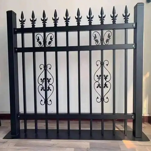 喷塑焊接围墙方管铁艺围栏 农村建设防护围栏优盾护栏