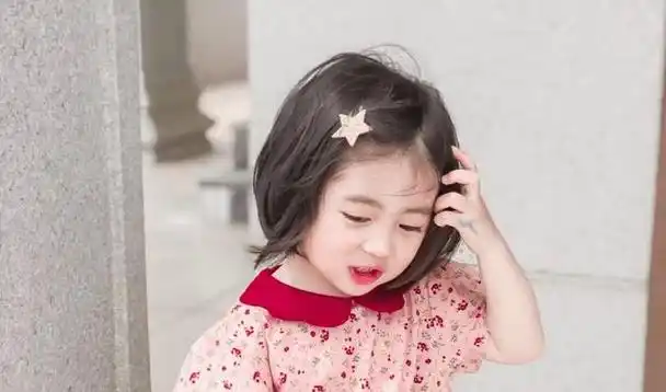 四岁女宝宝超洋气的短发发型,试试这几款,调皮又可爱_头发