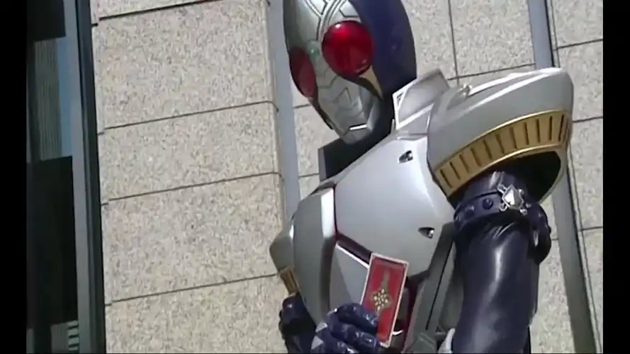 假面骑士剑初次融合13只不死兽变身新形态_哔哩哔哩 (゜-゜)つロ 干杯