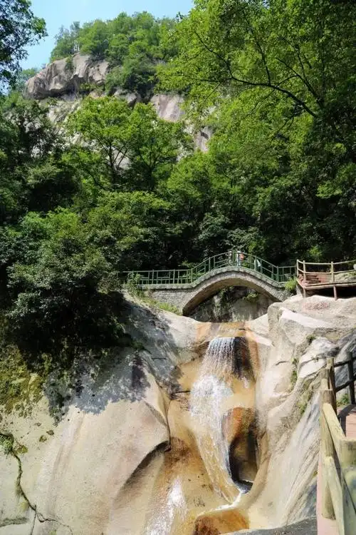 栾川白马潭一日游——洛阳一日游推荐