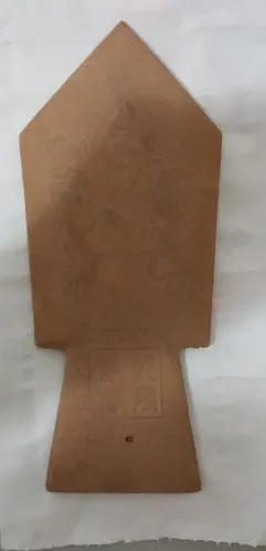 有一个乾隆的玉令牌,能坚定一下吗?