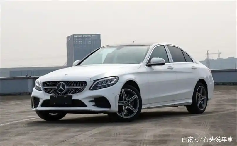 四款30万左右适合女性开的车奔驰女士车20万左右车型推荐女士奔驰30万