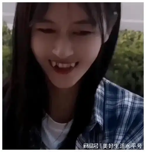 重庆女子长2颗虎牙,相亲8次失败,小伙:主要怕半夜醒来睡不着