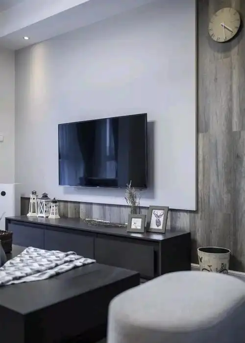 简约现代风格三居电视背景墙装修效果图