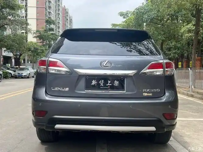 12年雷克萨斯rx270极品车况一手车保险到11月