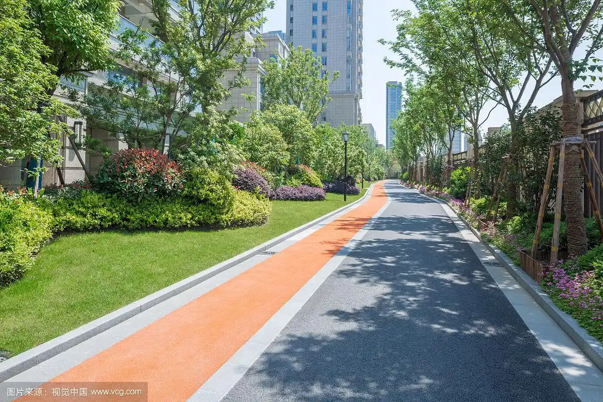 小区里的健身道