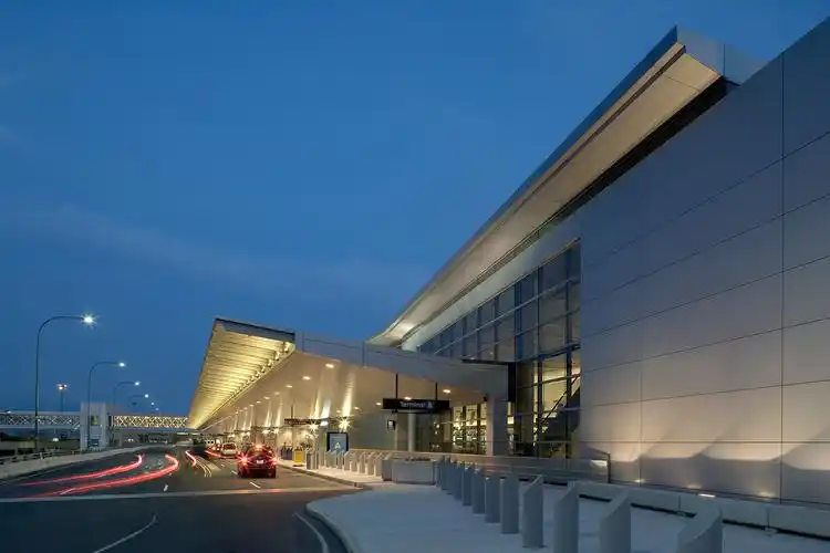 boston to new delhi flights