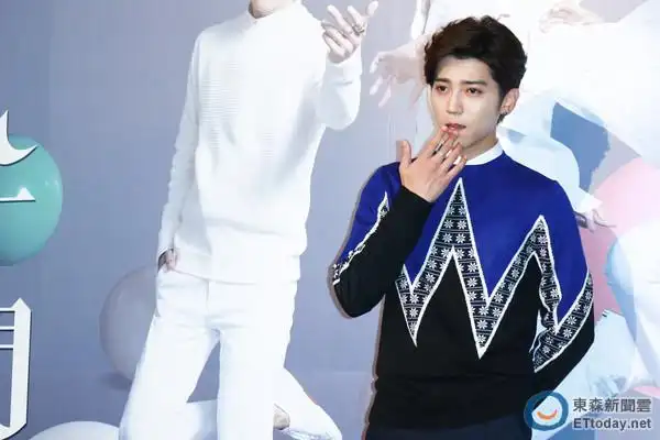 直击/毕书尽哽咽泪崩澄清不合:跟陈势安是一辈子兄弟