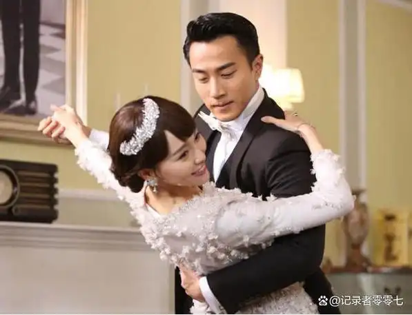 有一段时间,唐嫣和杨幂齐头并进,她们争夺资源的竞争非常激烈,由此