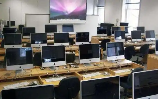 二季度pc市场销售额整体同比增长17一季度为增长74