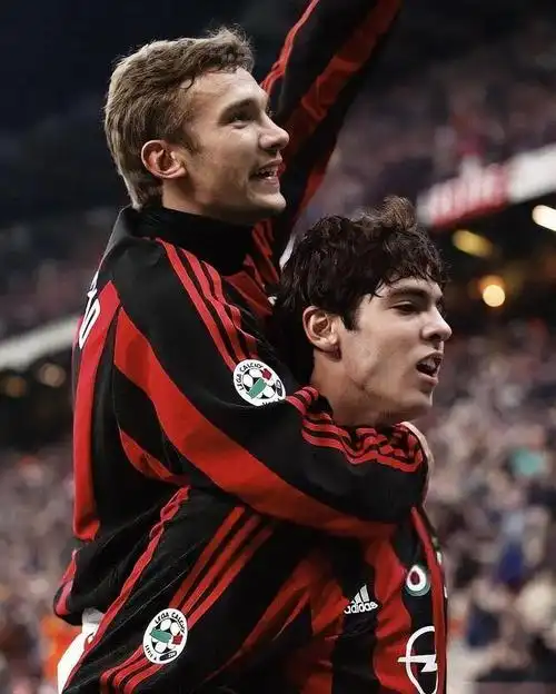 "金风玉露一相逢"卡卡的少女时代*详细复盘舍卡(看脸就磕到)_网易订阅