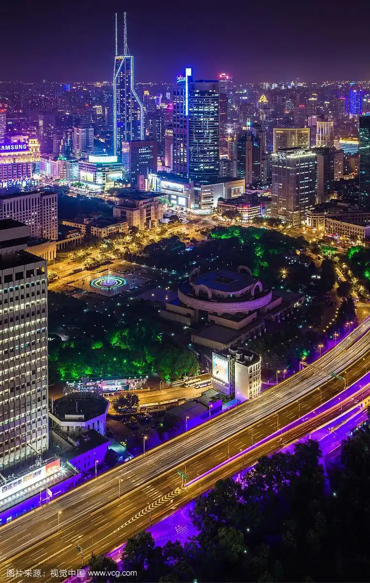 俯瞰上海人民广场夜景