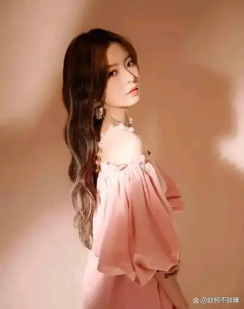 陈卓璇美图上线,清纯可爱又撩人