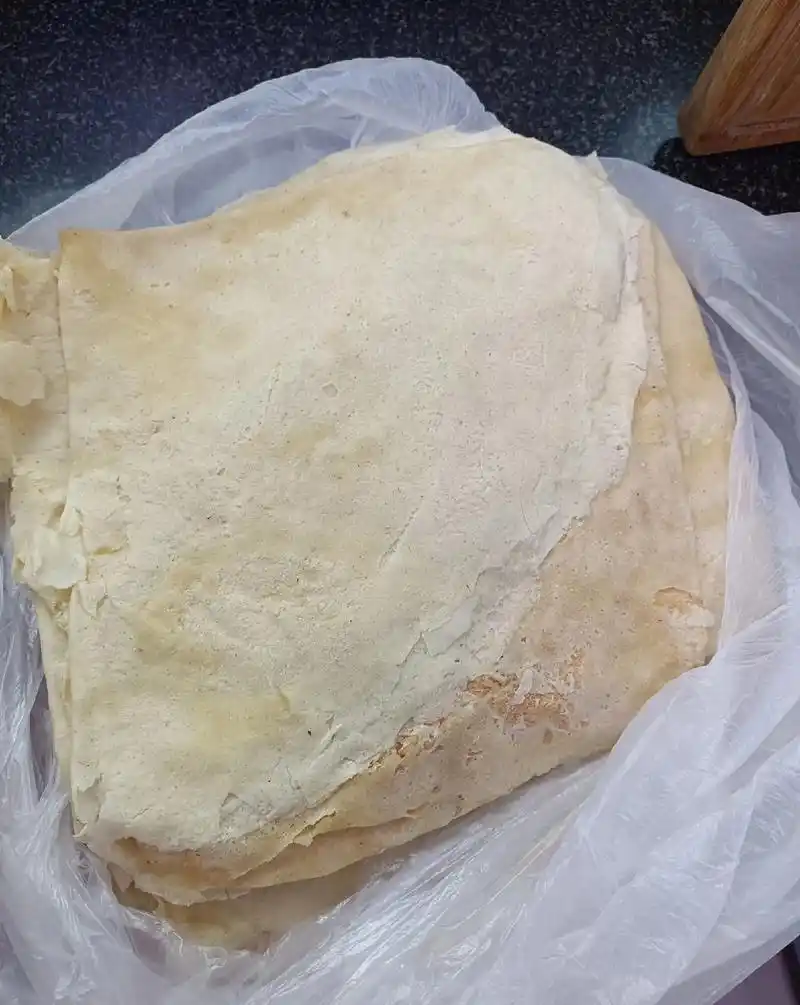 手工煎饼卷自己烀的咸菜太滋了拿肉都不换