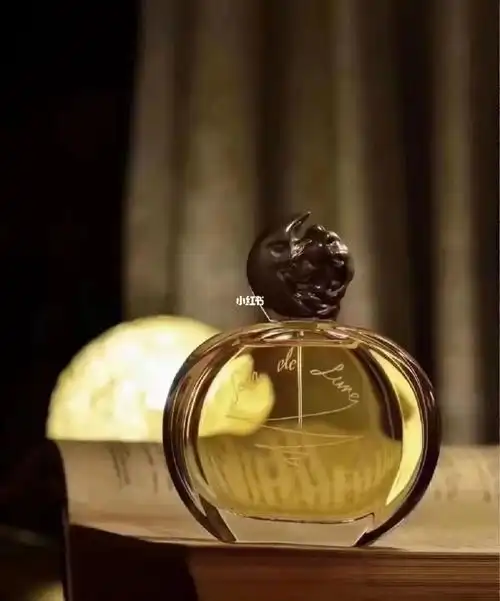 法国希思黎缘月香水