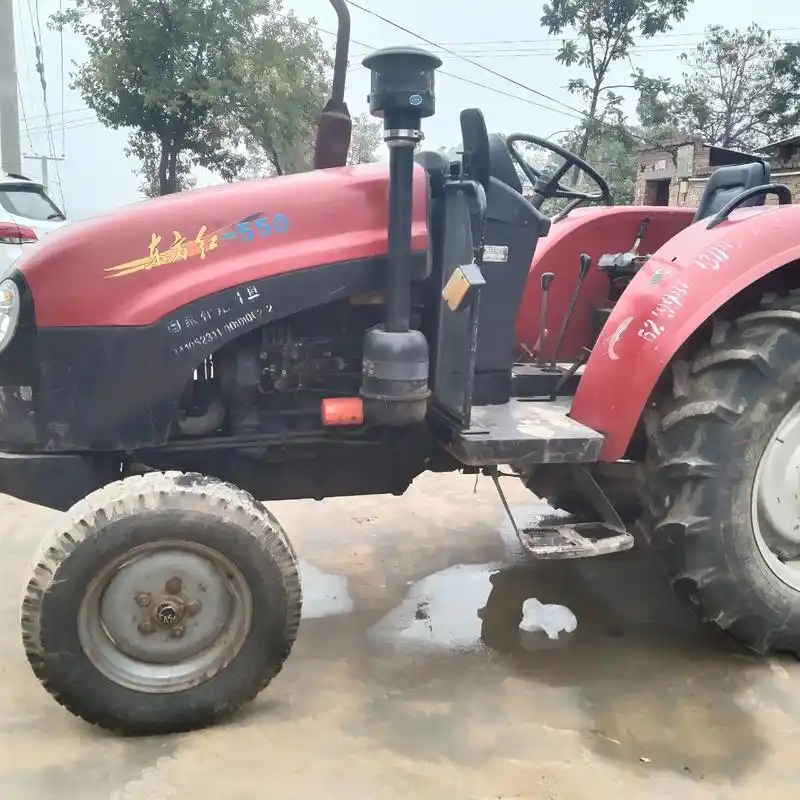 转让12年东方红55拖拉机,带新12行新小麦播种机