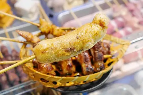 【小吃类│烤米肠│15元】 以这样的米肠