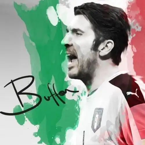 43岁的布冯还能扑点他熬老了一大批门将也定义了一个时代