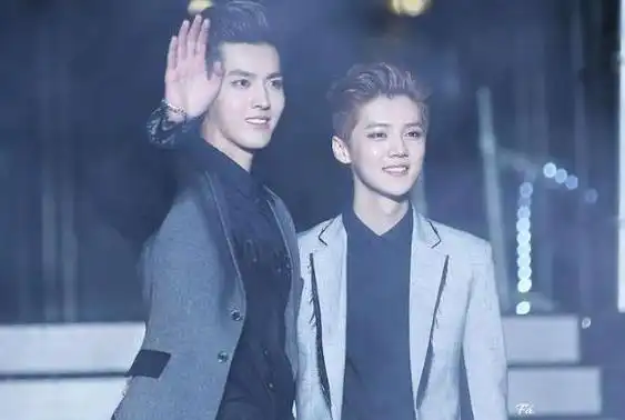 鹿晗和吴亦凡什么关系吴亦凡鹿晗是什么组合