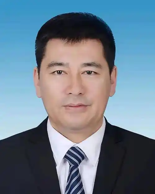 最新人事信息_巴彦淖尔市_同志_简历