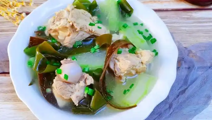 冬瓜海带筒骨汤