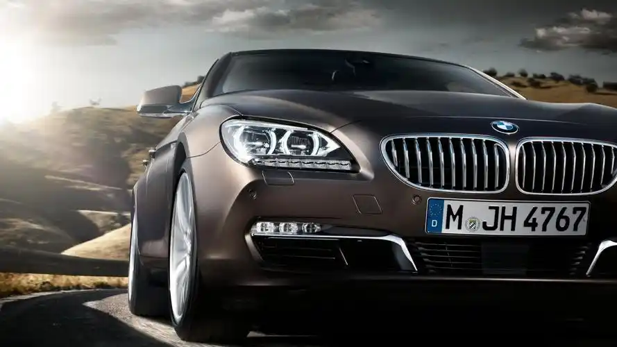 汽车壁纸,电脑壁纸宝马